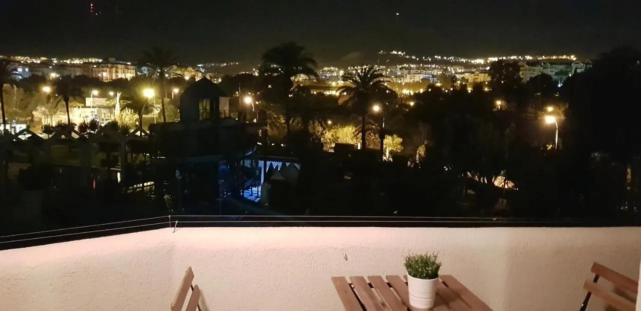 贝纳尔马德纳 Apartamento Benalbeach Gran Terraza酒店